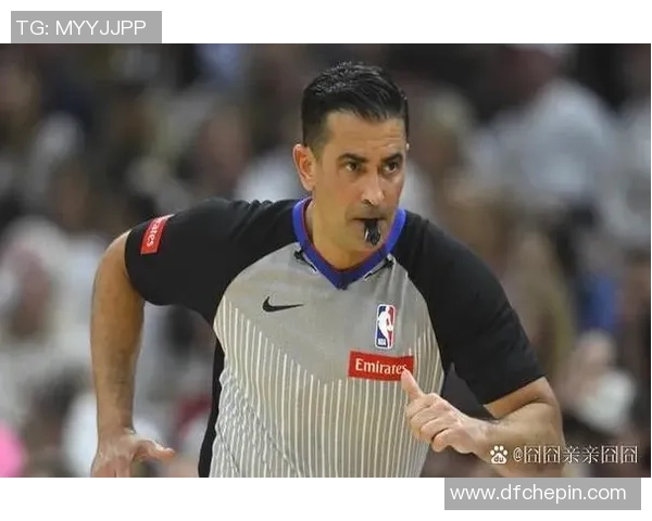 NBA总决赛湖人对热火裁判员表现分析及争议判罚回顾 NBA总决赛湖人对热火裁判员表现分析及争议判罚回顾