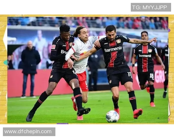 沙尔克04对阵拜仁精彩对决直播全程回顾与分析