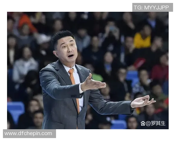 广东3音讯!徐昕正面PK杜锋,麦考尔行将复出,胡明轩最新伤情 广东3音讯!徐昕正面PK杜锋,麦考尔行将复出,胡明轩最新伤情