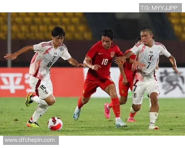 独进三球+美好过人！U16国足边路留洋新星归来闪烁：振奋庆祝问候C罗